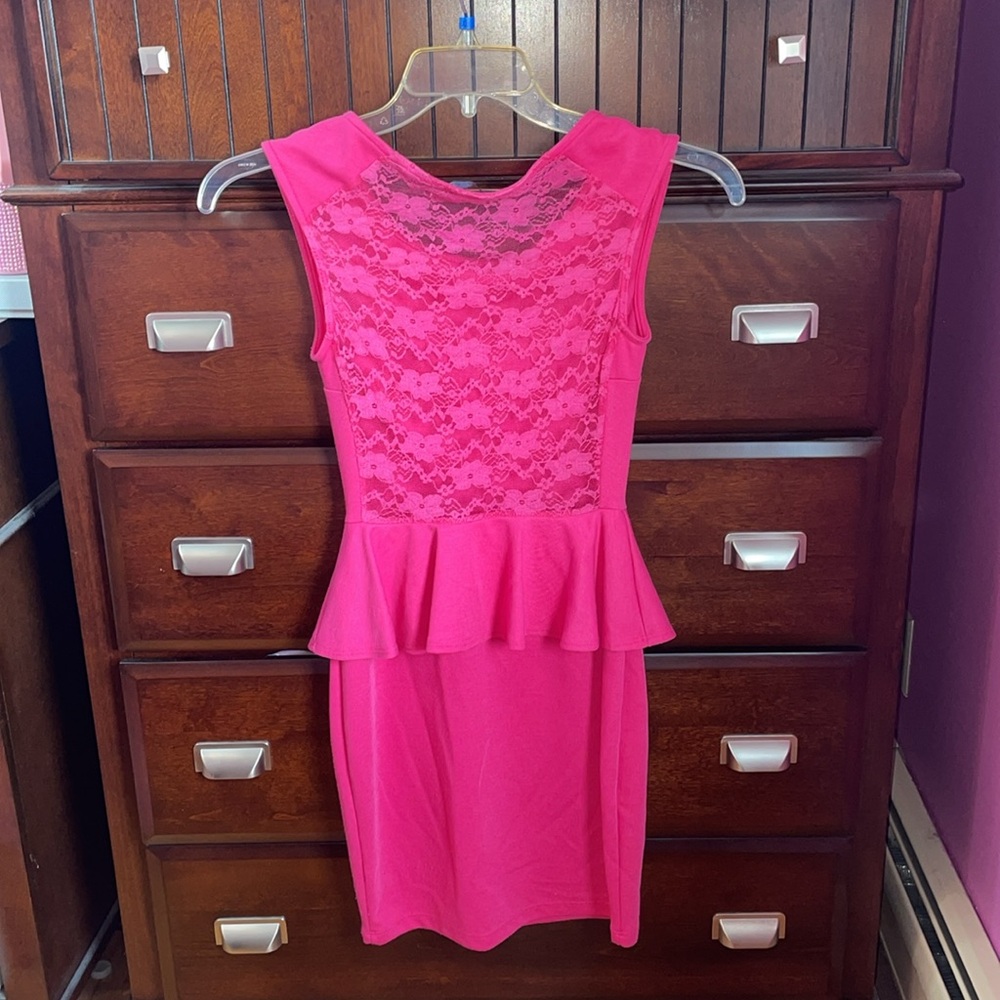🌺Fuchsia🌺 Pink Peplum Dress - Picture 2 of 5
